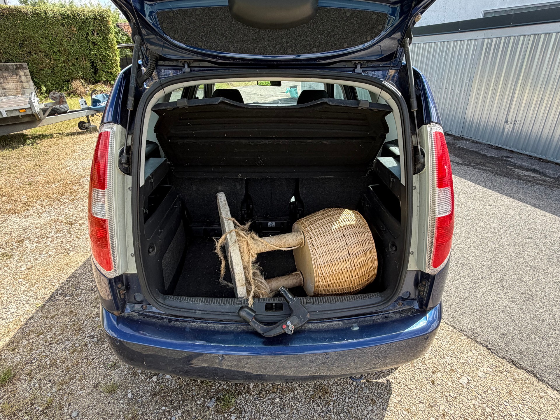 SKODA Roomster 1.9 TDI Elegance-image-10