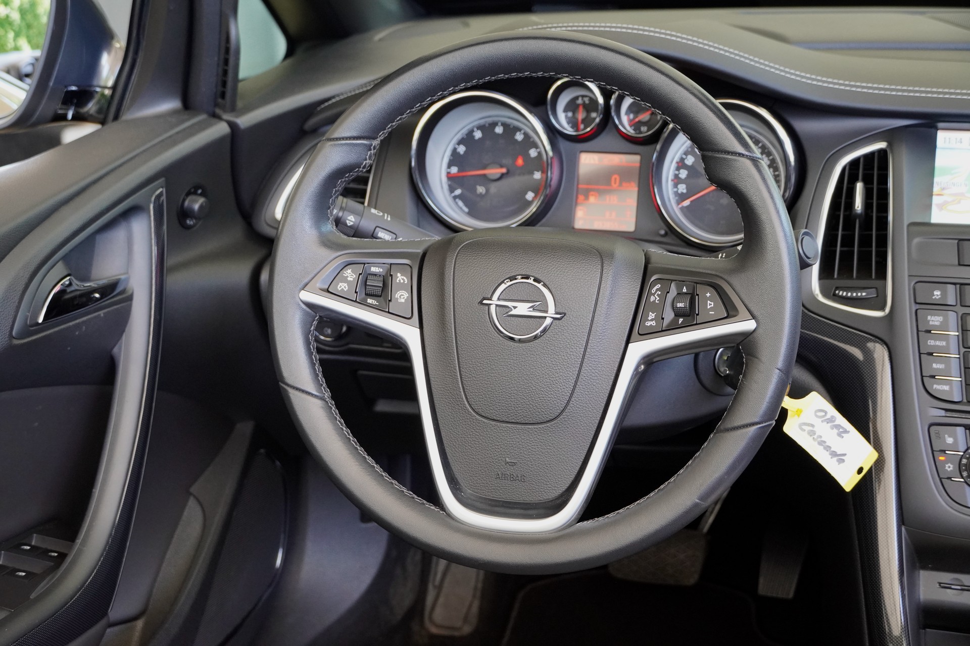 OPEL Cascada 1.6i 16V Cosmo Automat-image-15