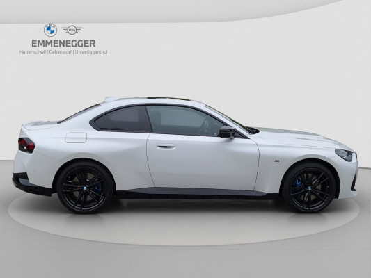 BMW M240i xDrive-image-4