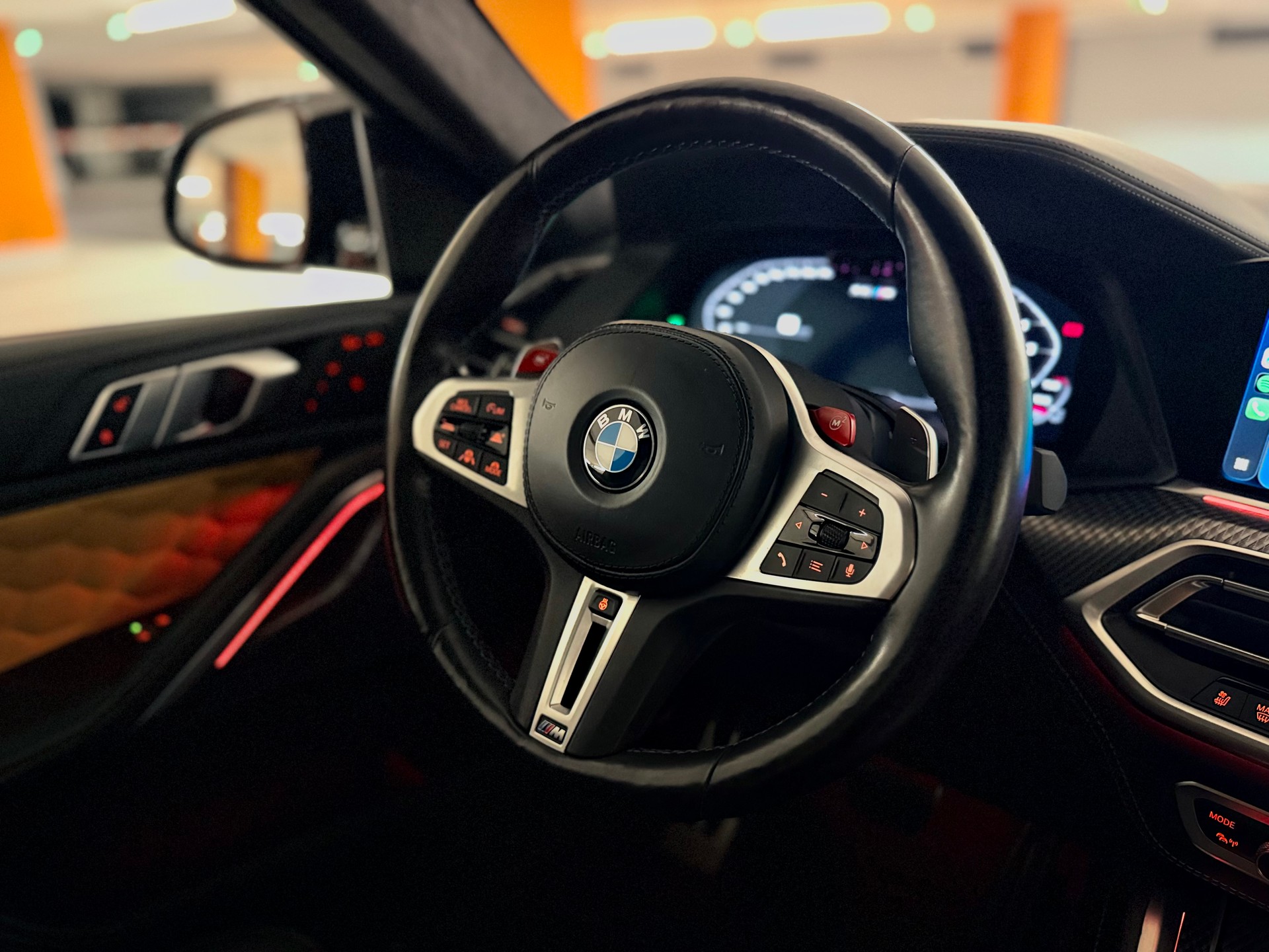 BMW X6M Steptronic M Competition-image-11