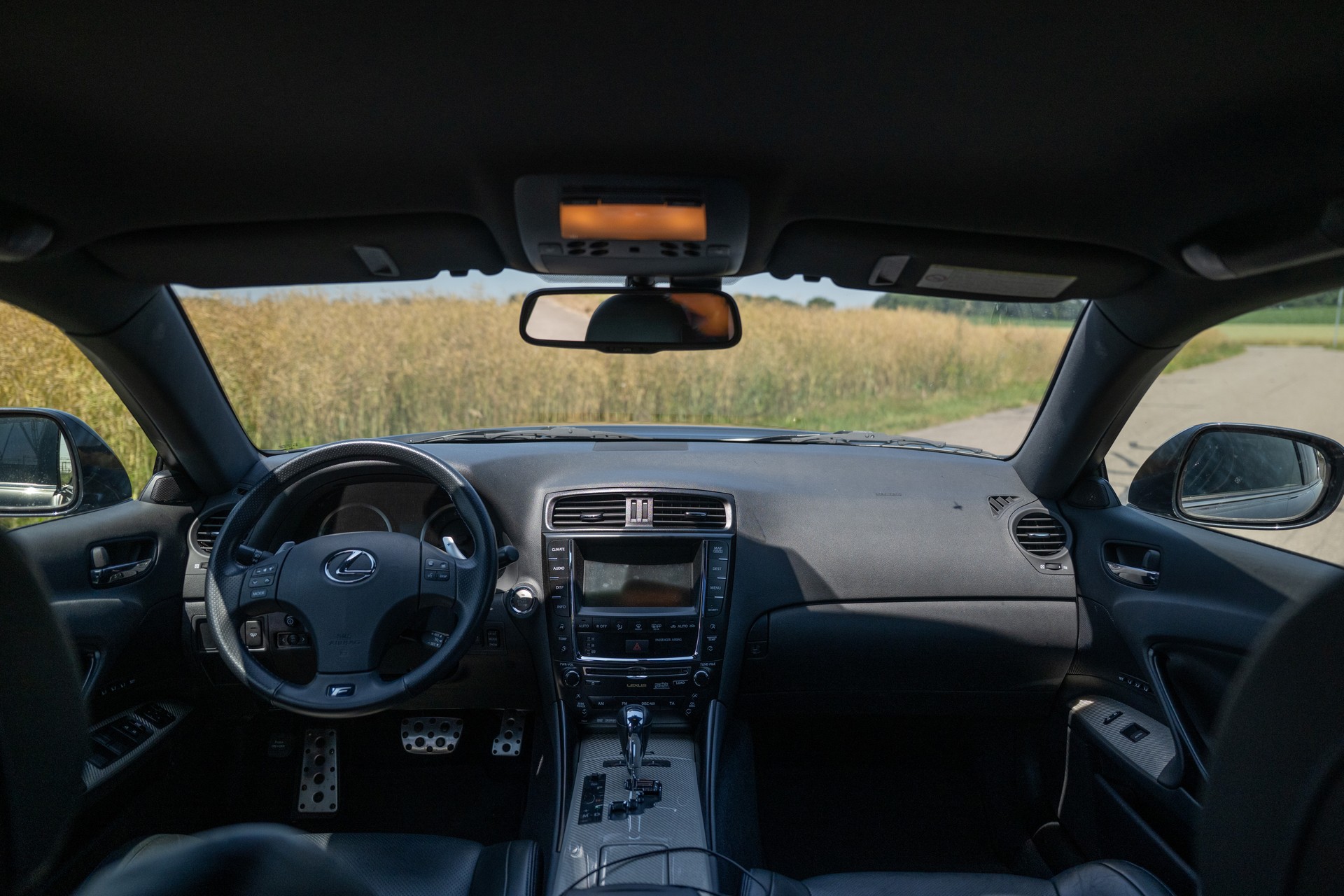 LEXUS F-image-3