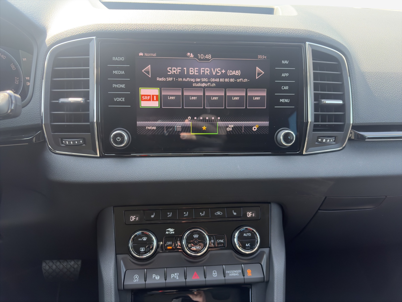 SKODA Karoq 1.5 TSI Dynamic DSG-image-10