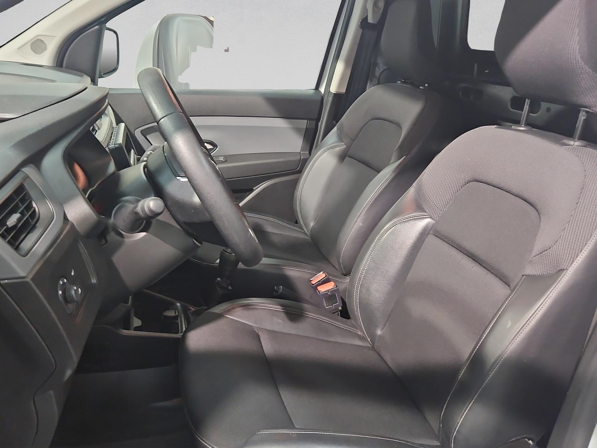 RENAULT Express 1.3TCe 100 PF Extra-image-8