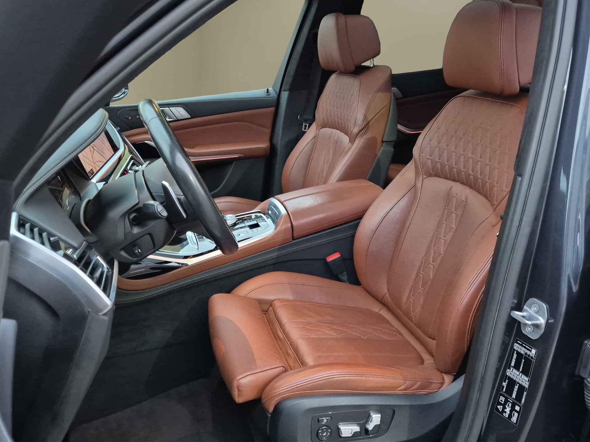 BMW X7 xDrive 30d Steptronic-image-8