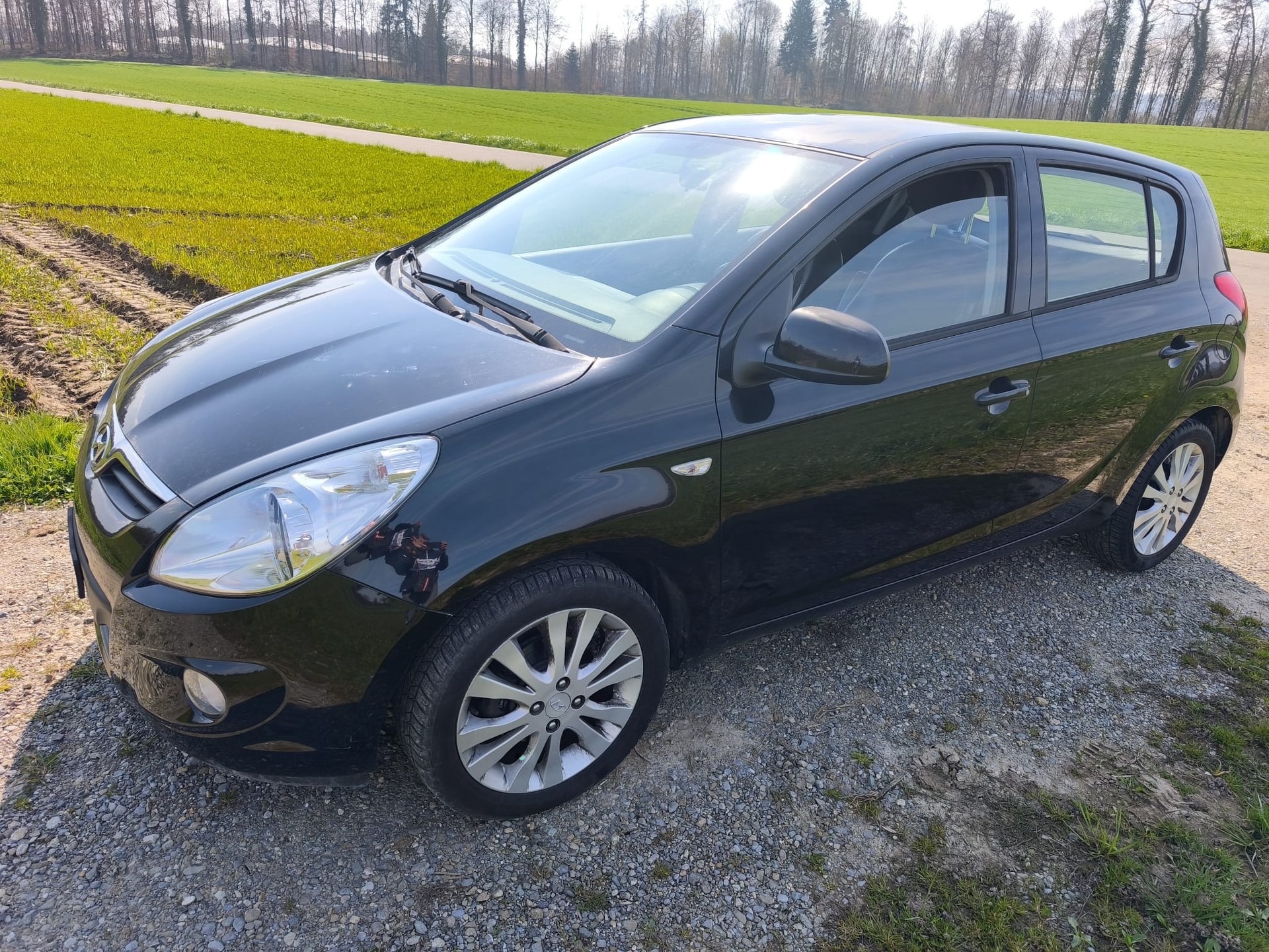 HYUNDAI i20 1.6 Premium-image-0