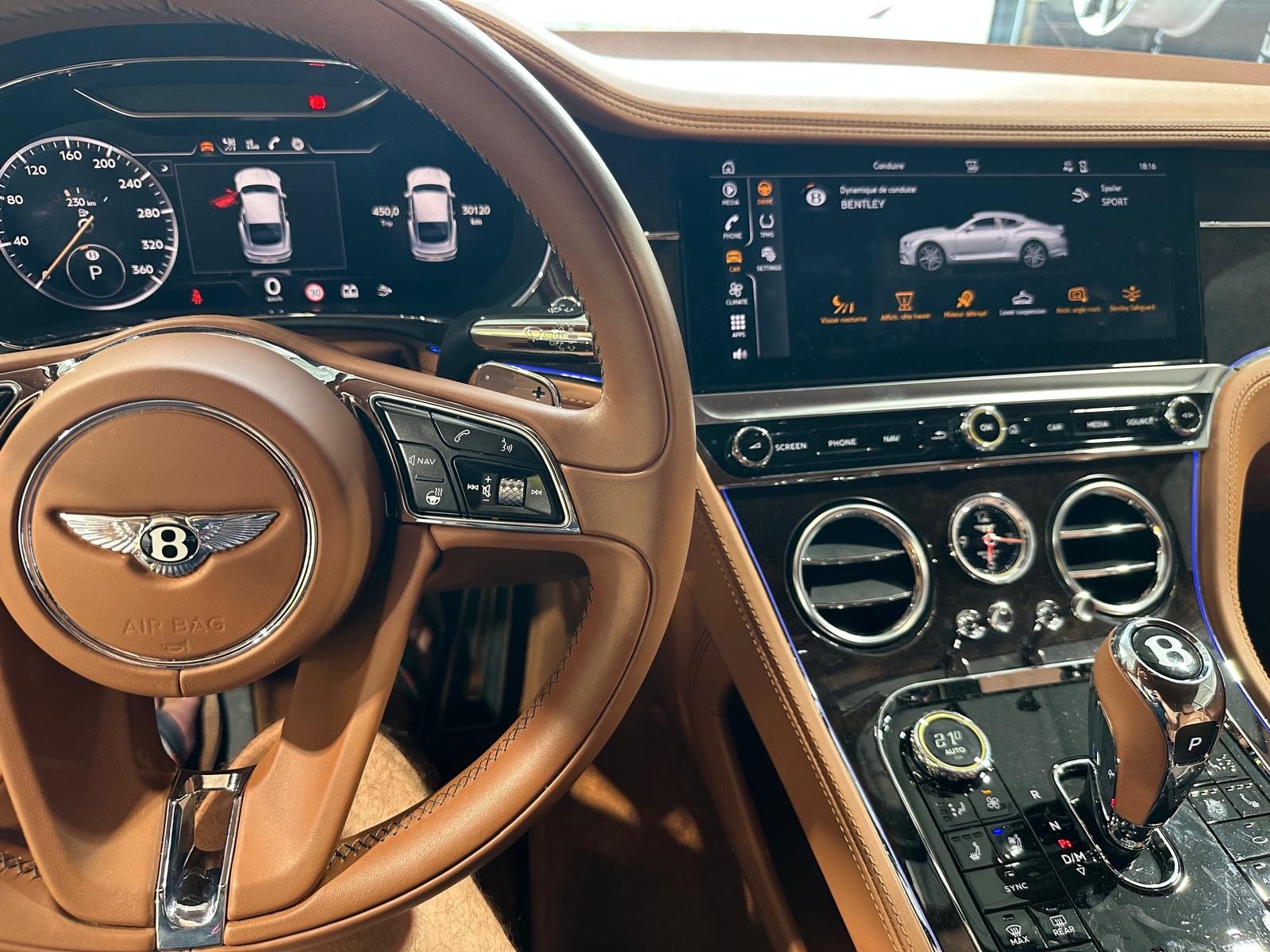BENTLEY Continental GT 4.0 V8-image-10