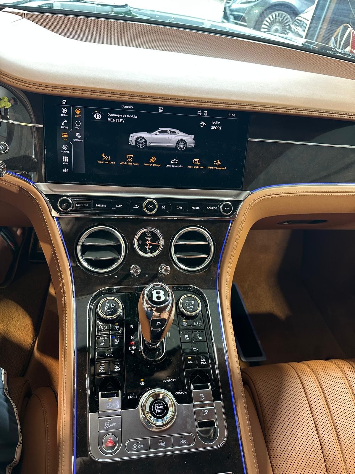 BENTLEY Continental GT 4.0 V8-image-11