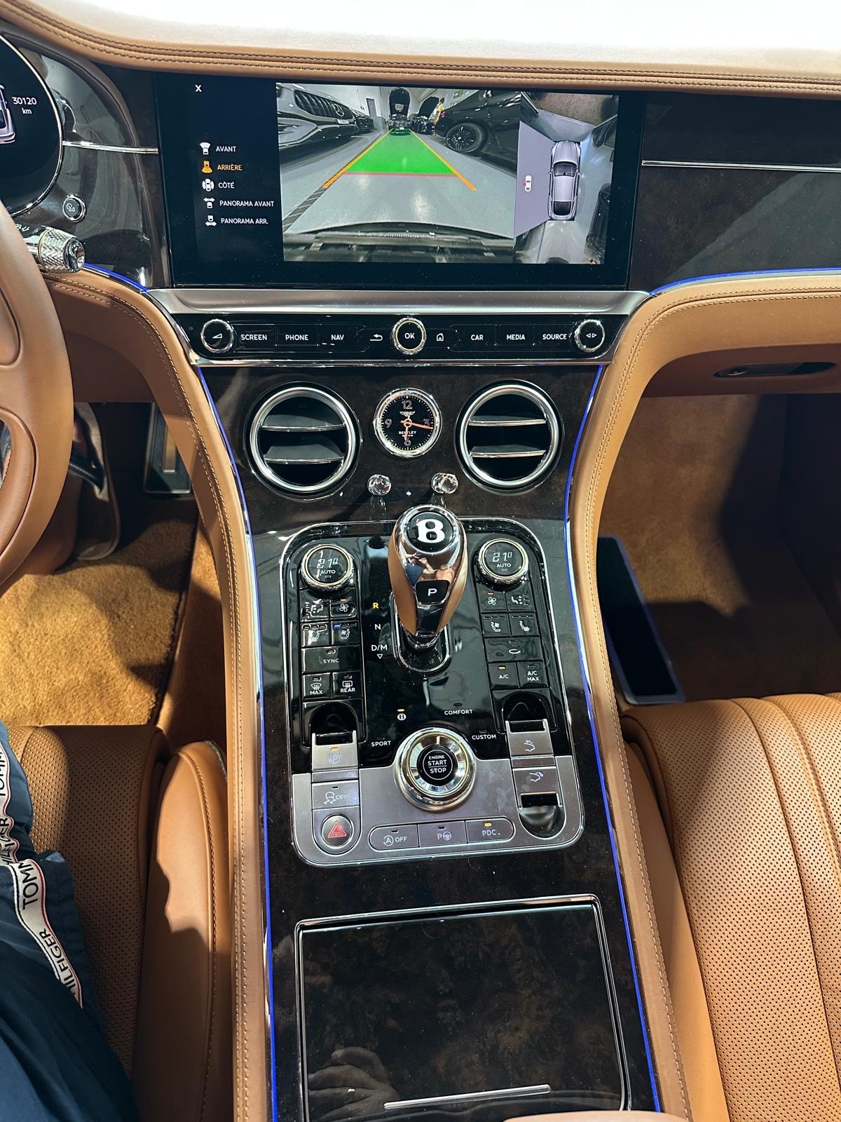 BENTLEY Continental GT 4.0 V8-image-13