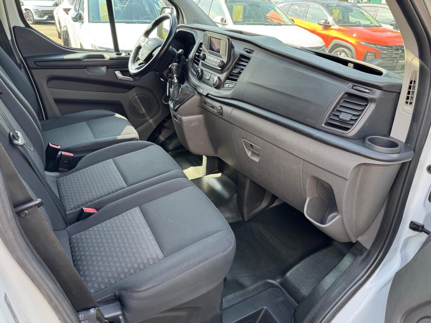 FORD Transit Cust 320 L1 Trend-image-4