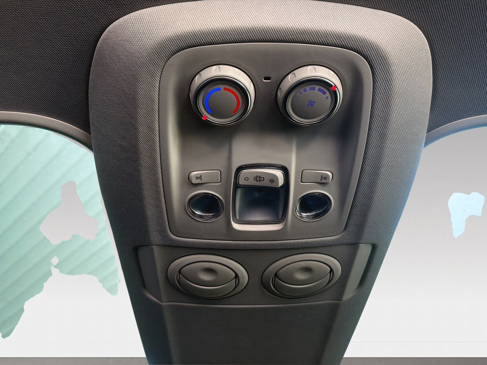 PEUGEOT e-Traveller Standard 75 kWh Allure-image-22
