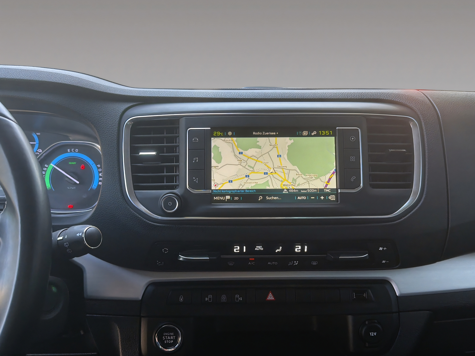 PEUGEOT e-Traveller Standard 75 kWh Allure-image-14