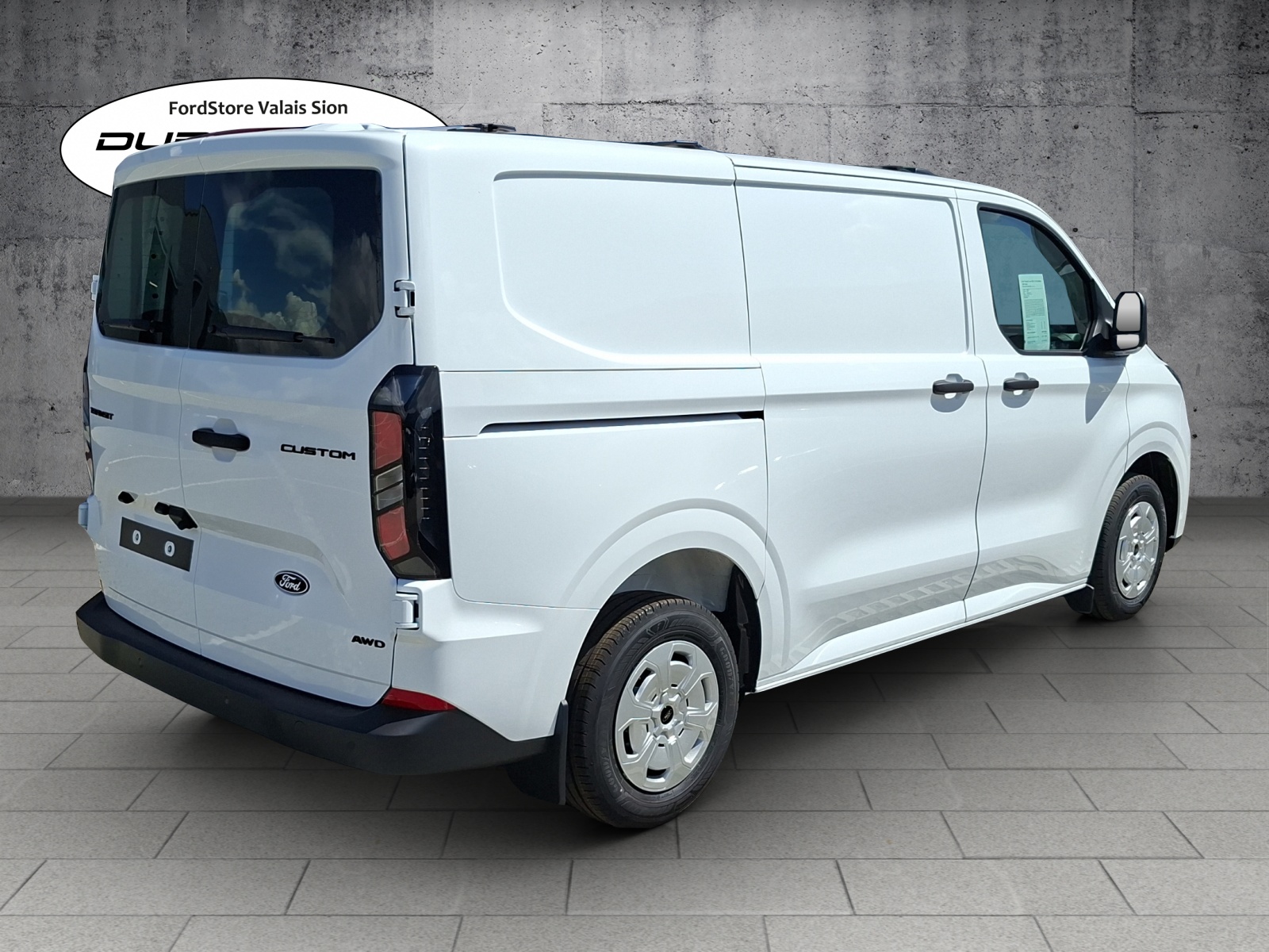 FORD Transit Custom Van 320 L1H1 Trend 4x4 Automatique-image-2