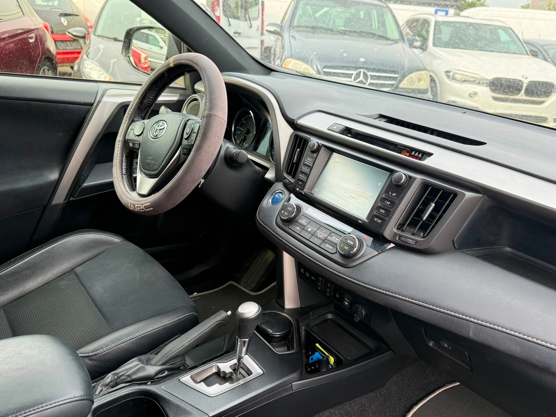 TOYOTA RAV-4 2.5 HSD Style e-CVT-image-9