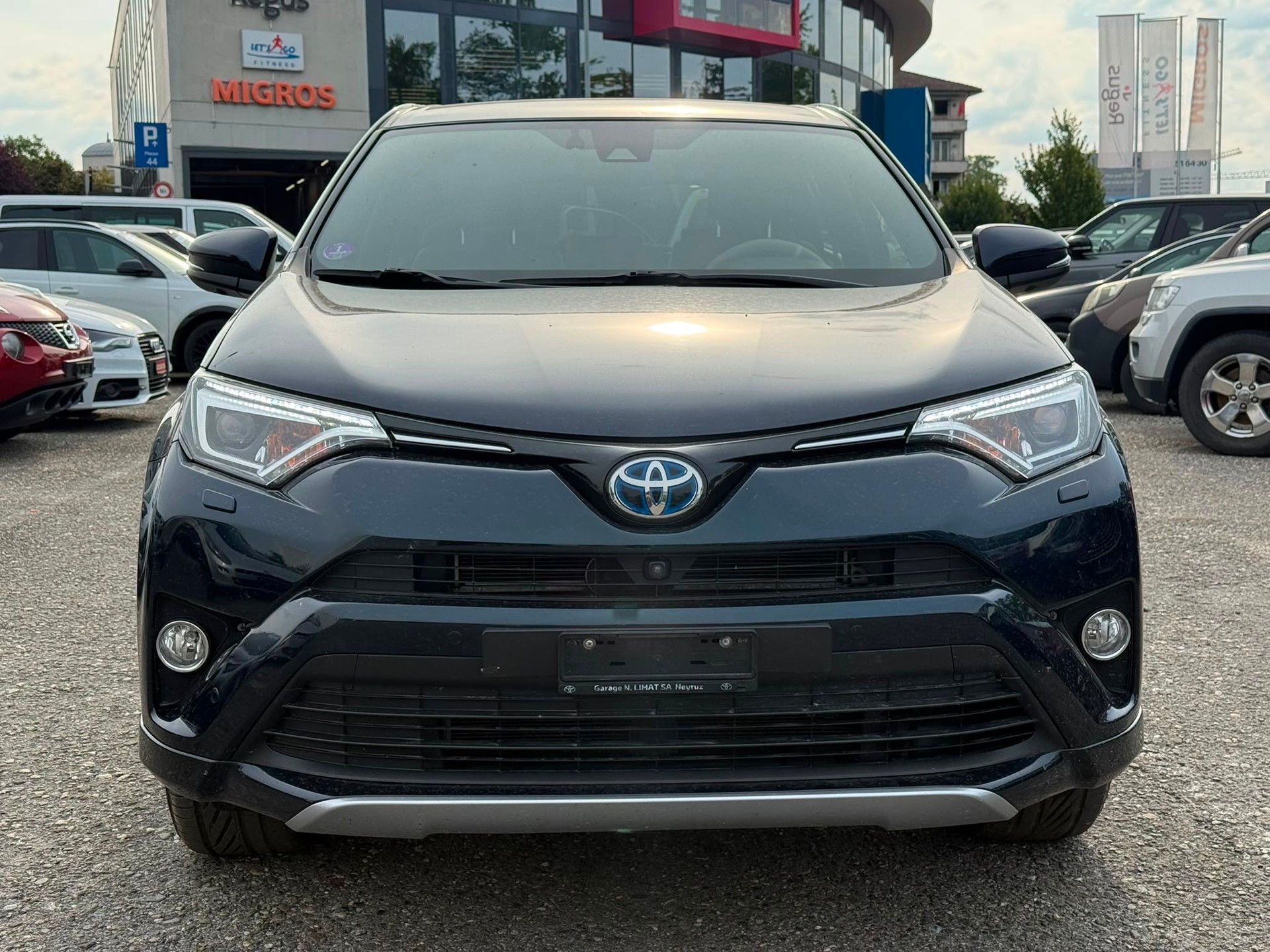 TOYOTA RAV-4 2.5 HSD Style e-CVT-image-0