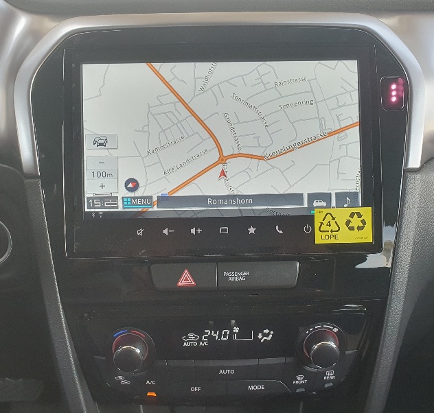 SUZUKI Vitara 1.4 Boosterjet Compact Top 4x4 Hybrid-image-6