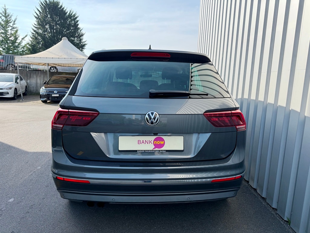 VW Tiguan 2.0TSI Highline 4Motion DSG-image-4