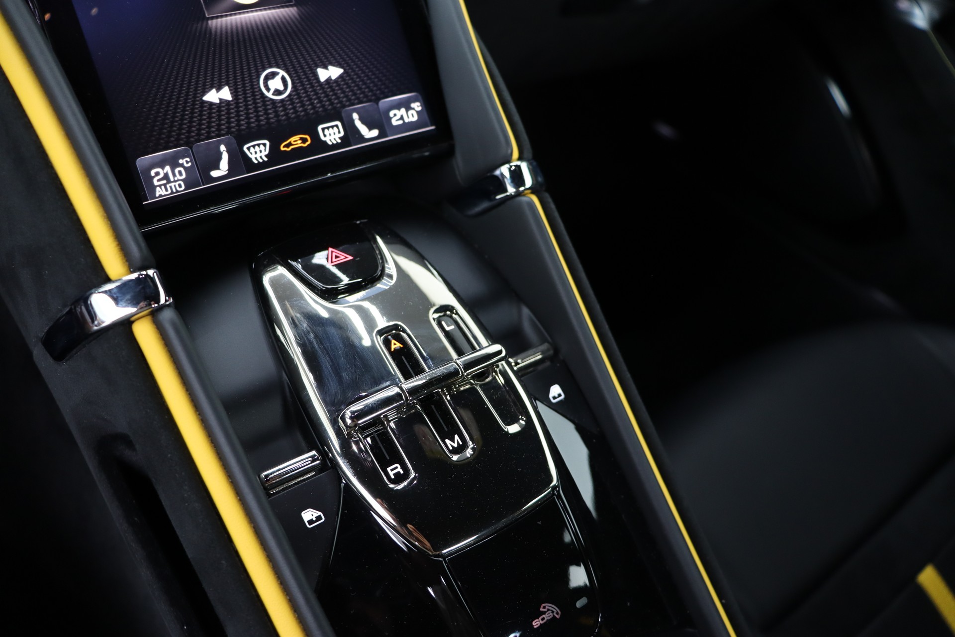 FERRARI Roma 3.9 V8 T-image-20