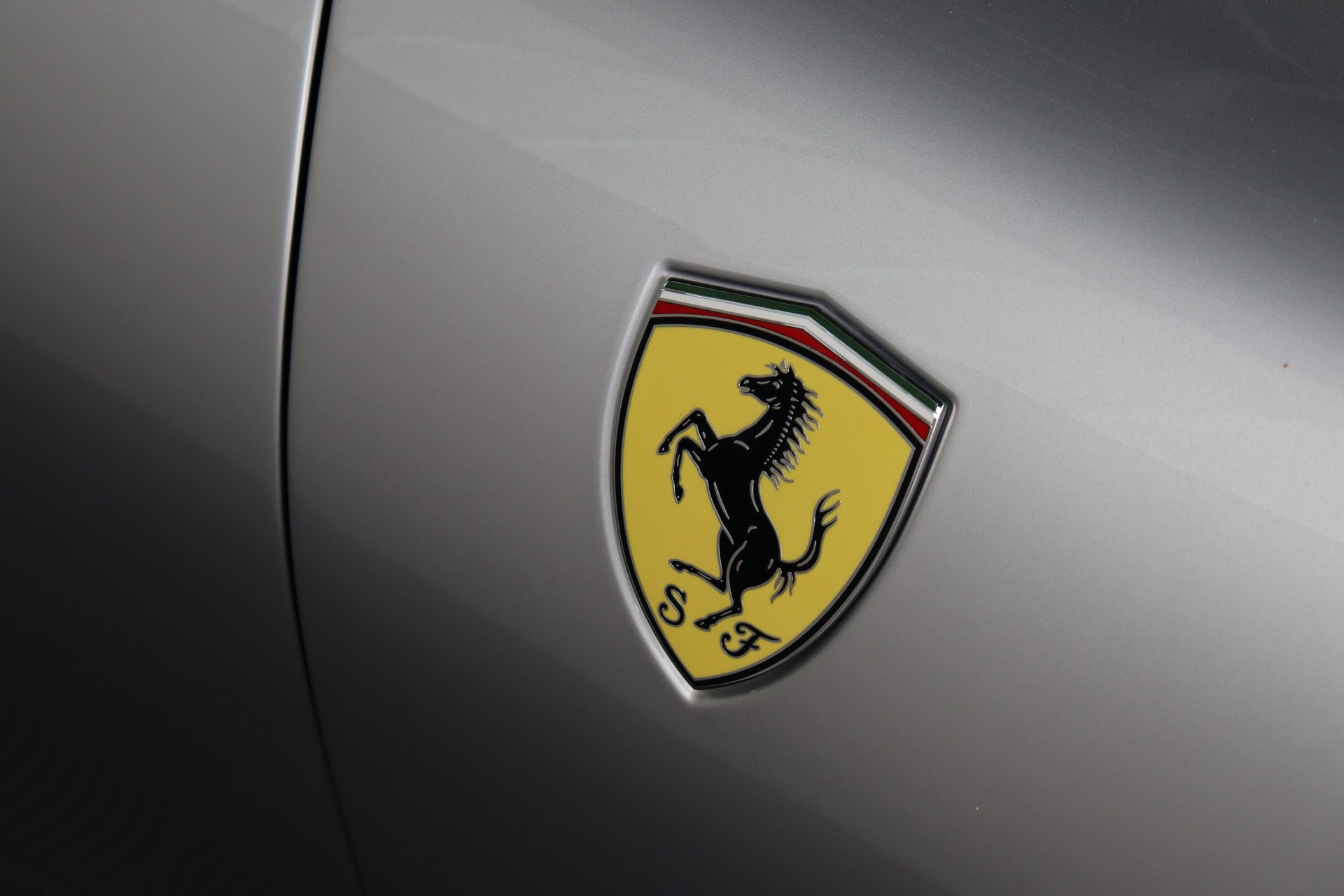 FERRARI Roma 3.9 V8 T-image-3