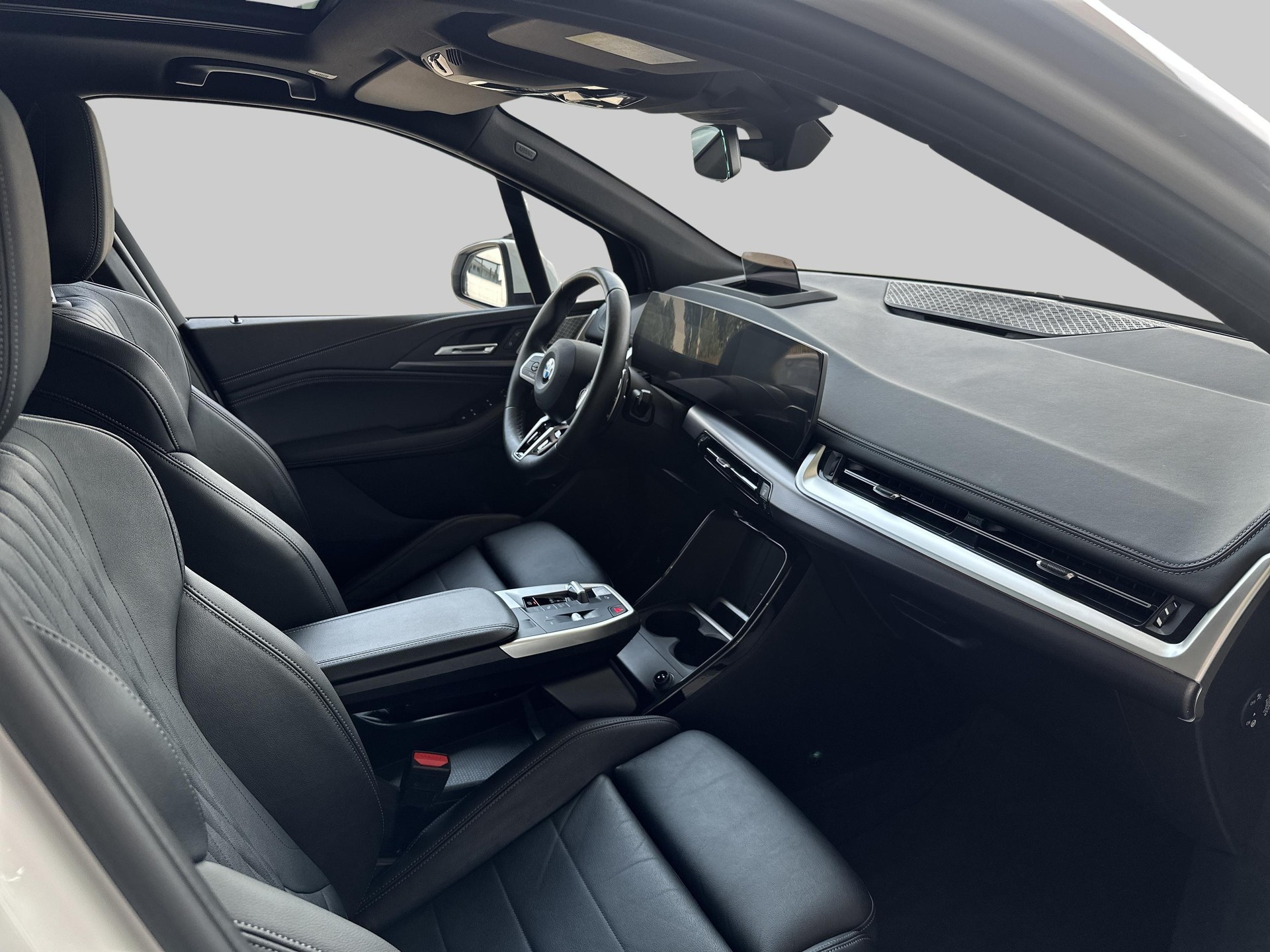 BMW 218d M Sport-image-7