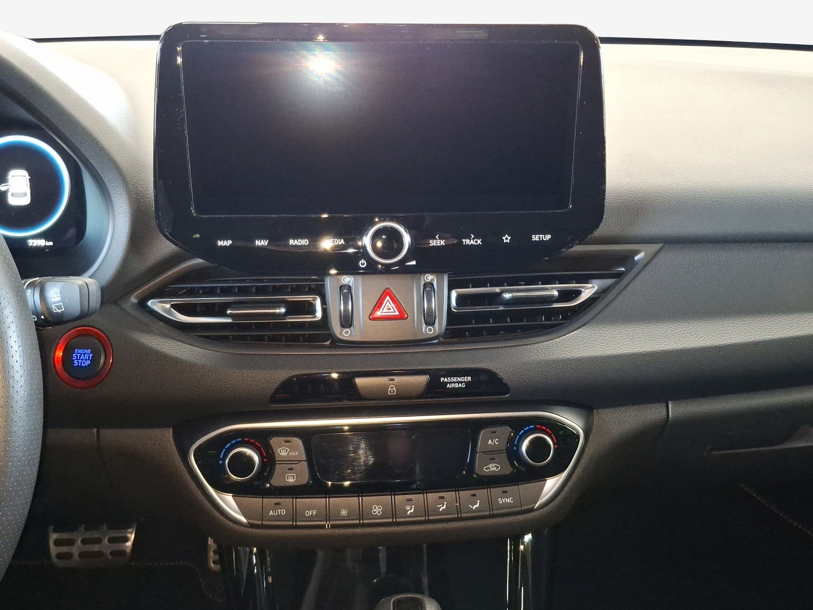 HYUNDAI i30 1.5 T-GDi N Line 48V MH DCT-image-9