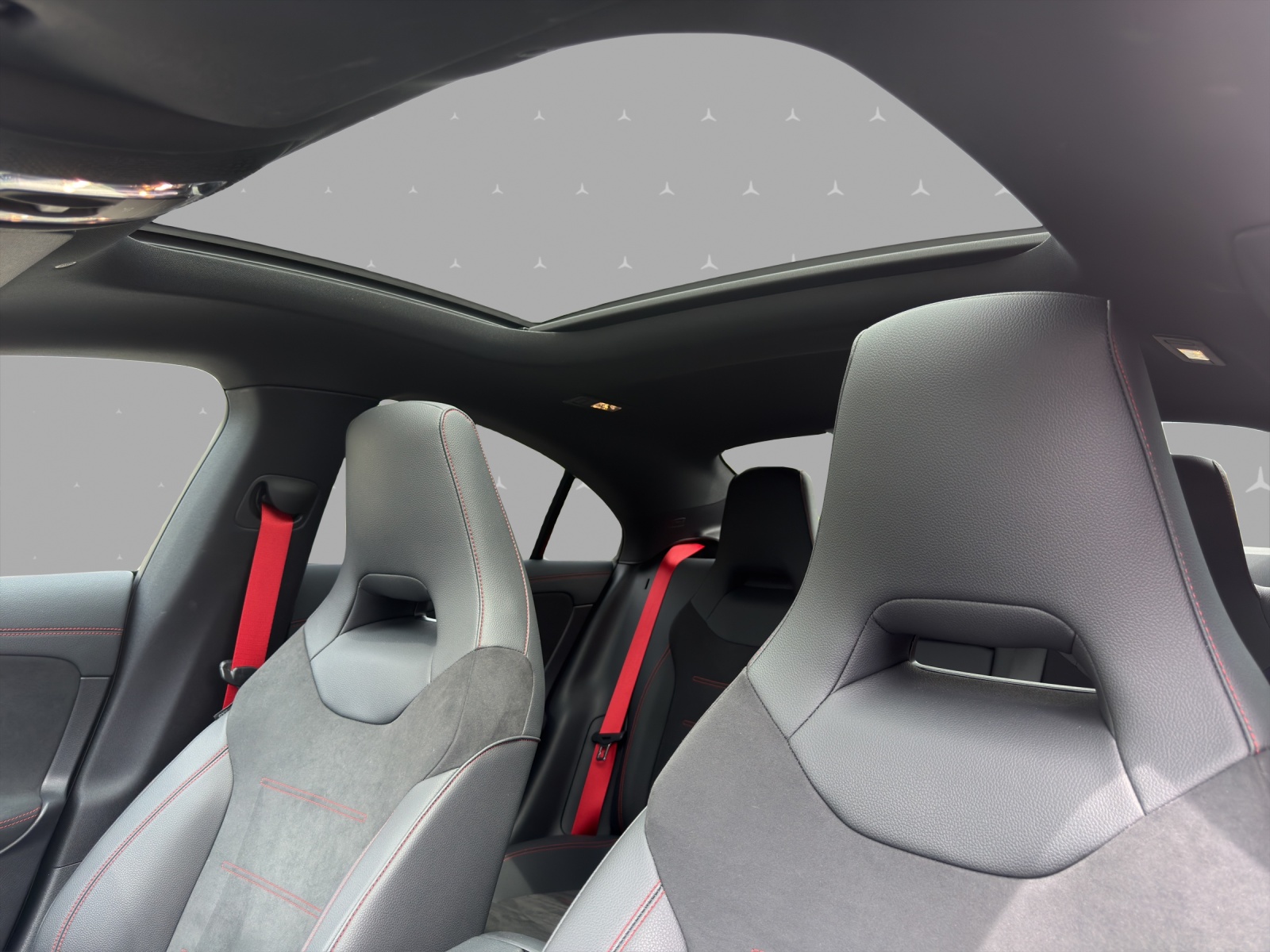 MERCEDES-BENZ CLA 35 AMG 4Matic 8G-DCT-image-8