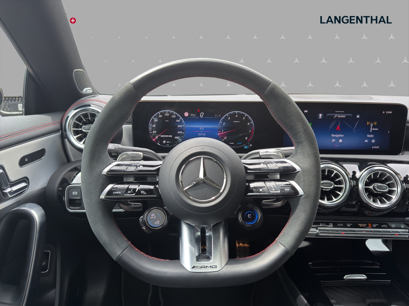 MERCEDES-BENZ CLA 35 AMG 4Matic 8G-DCT-image-9