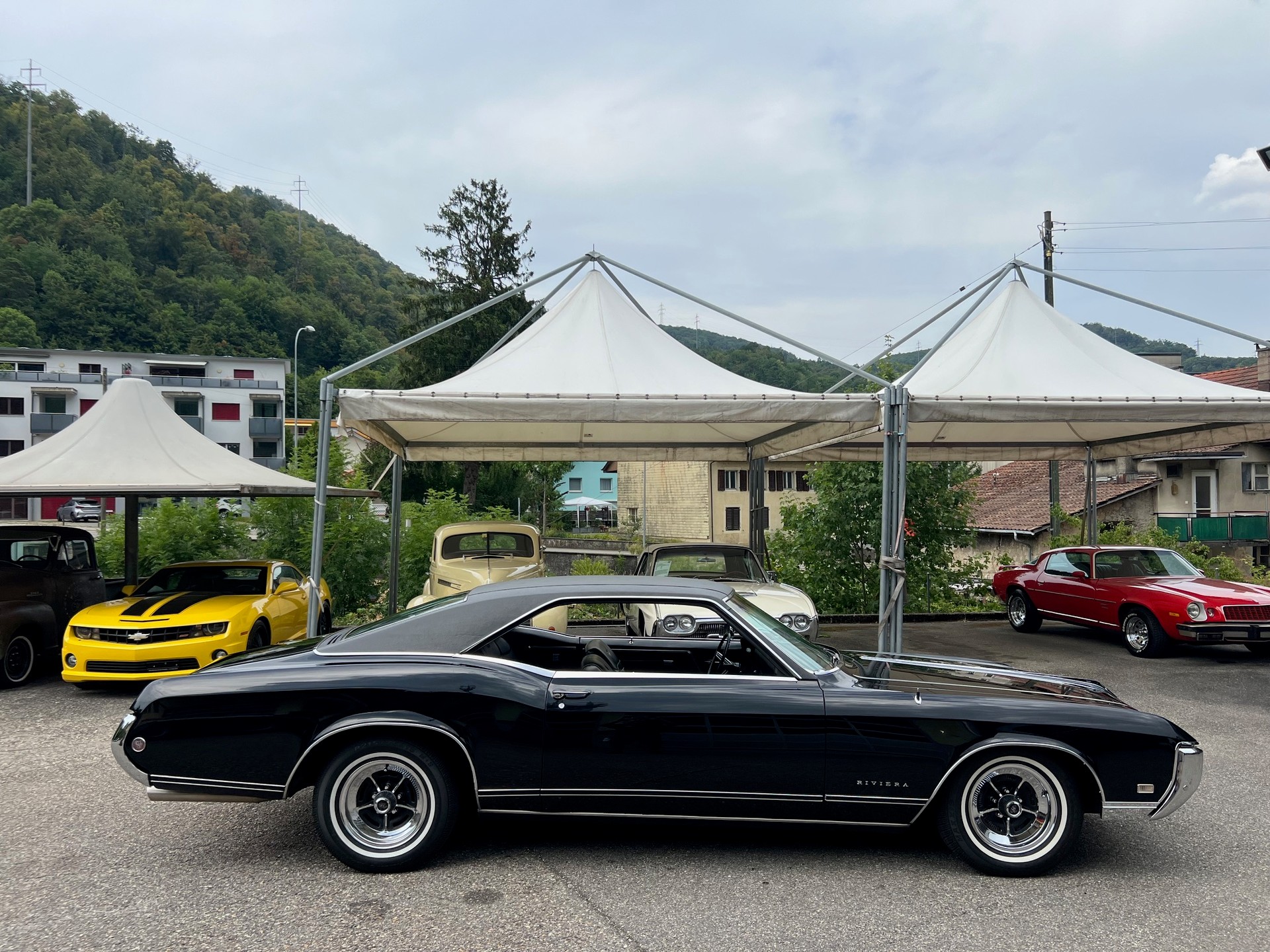 BUICK Riviera-image-6