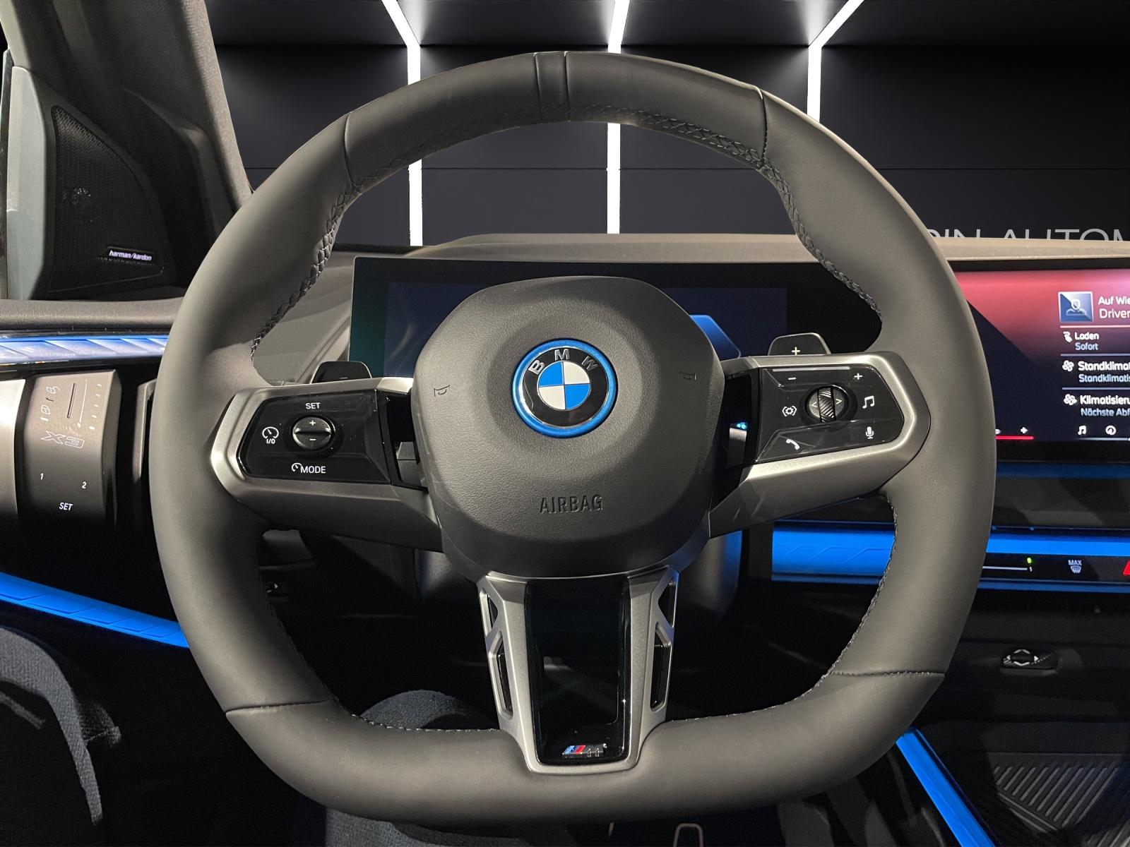 BMW X3 30e xDrive-image-11