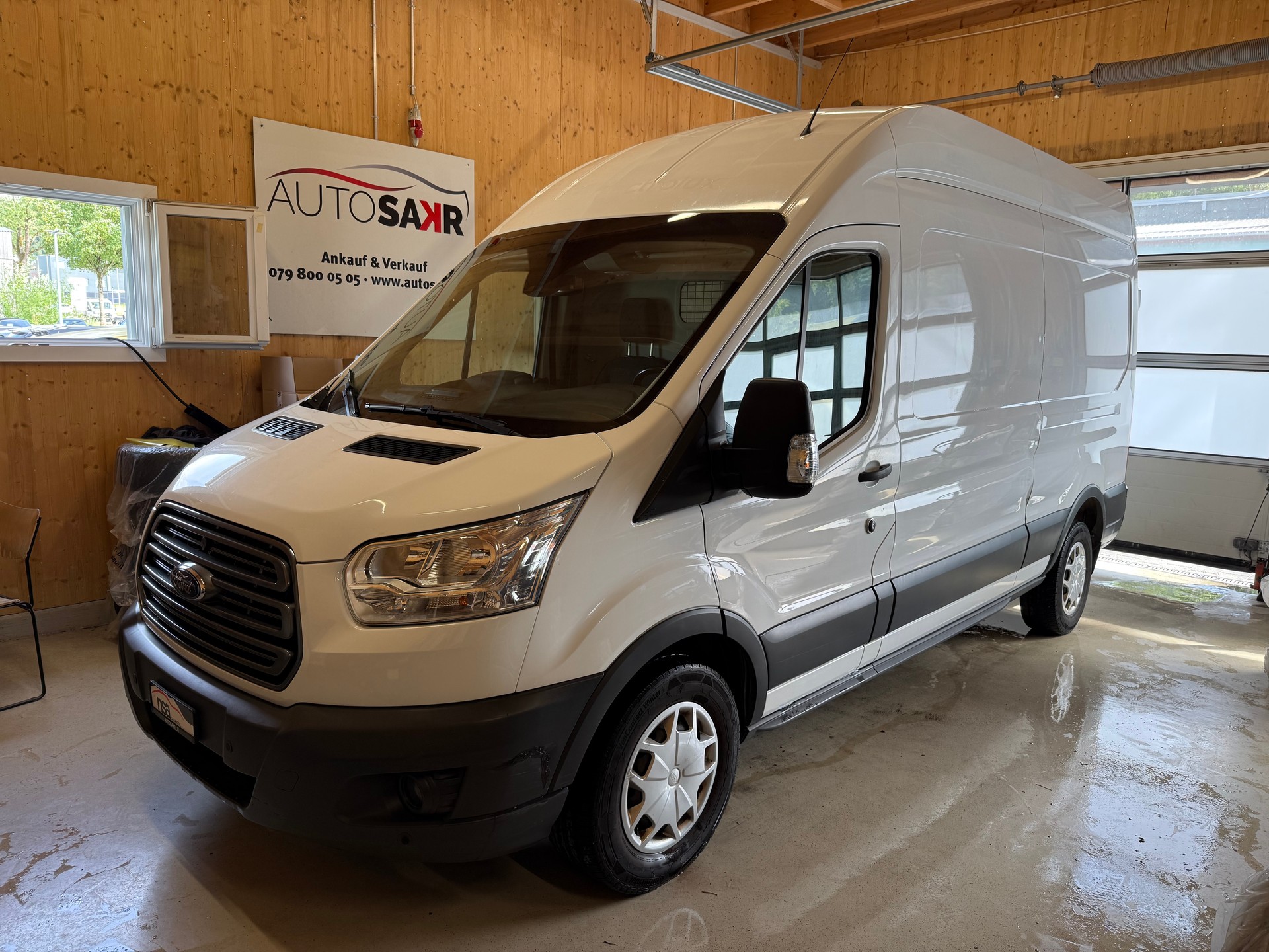 FORD Transit Van 350 L3 Trend 2.0 TDCi 130 FWD-image-0