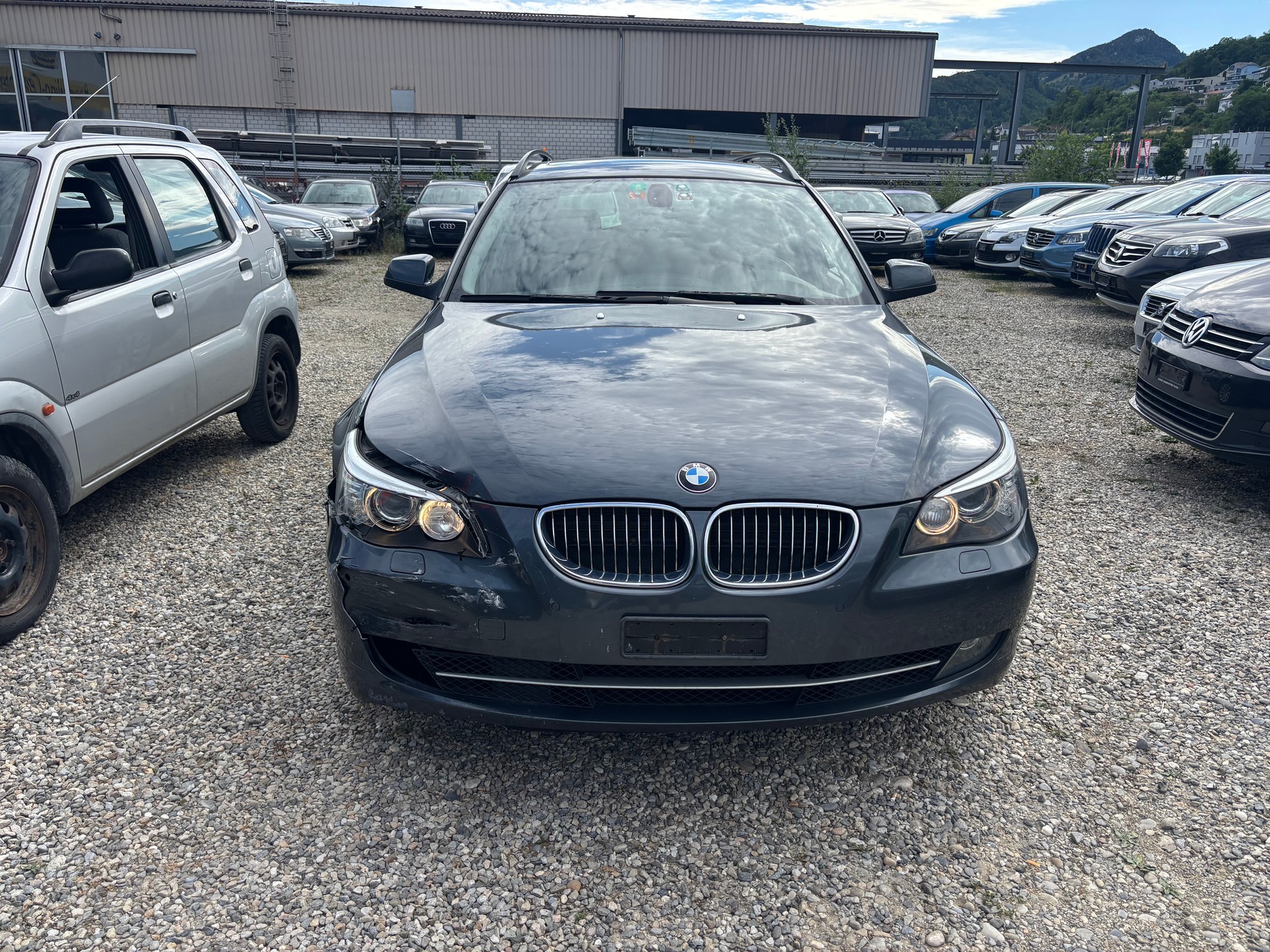 BMW 530d-image-4