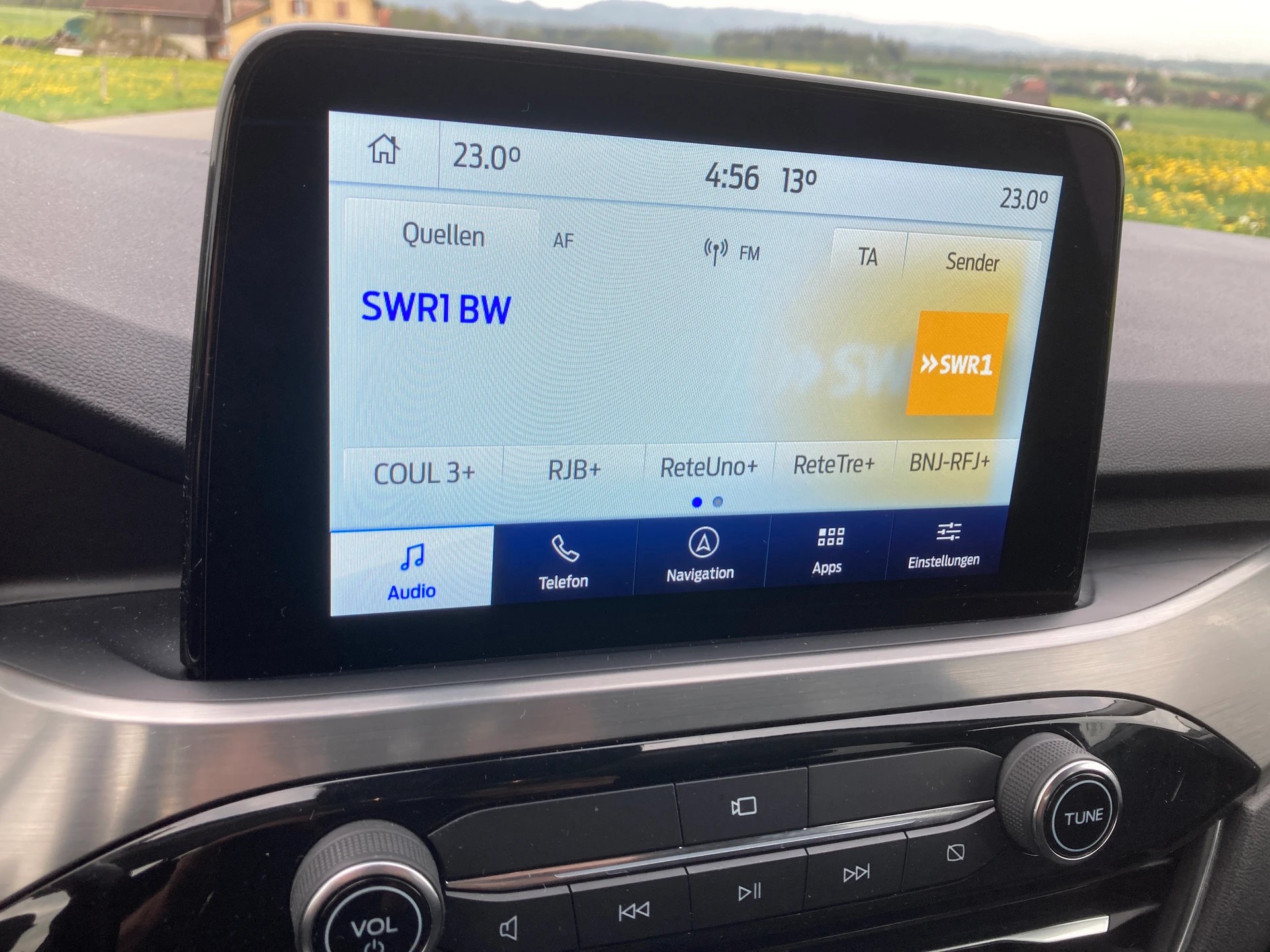 FORD Kuga 2.5 FHEV Titanium X 4WD-image-10