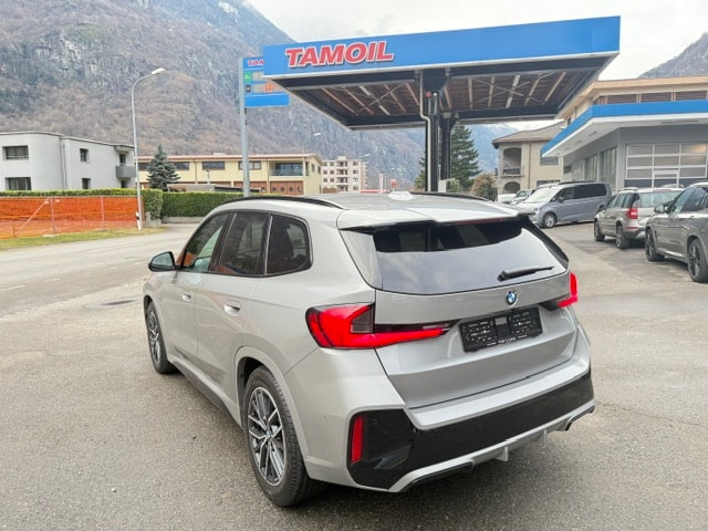 BMW X1 xDrive 23i 48V M Sport-image-3