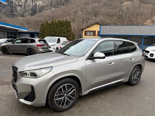 BMW X1 xDrive 23i 48V M Sport-image-2