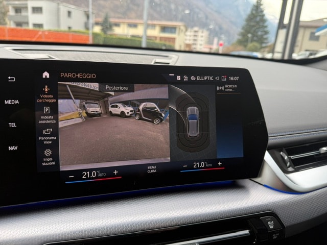 BMW X1 xDrive 23i 48V M Sport-image-12