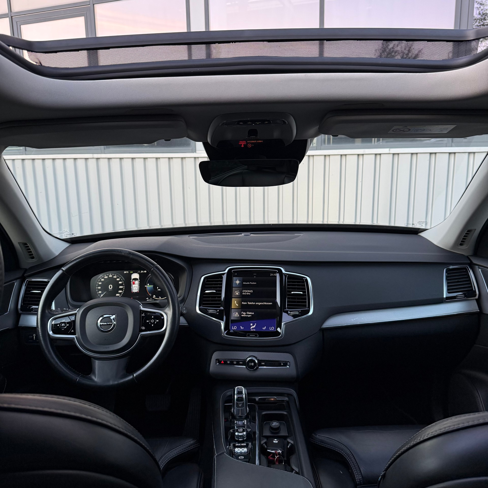 VOLVO XC90 T8 AWD Inscription Geartronic Swiss-image-5