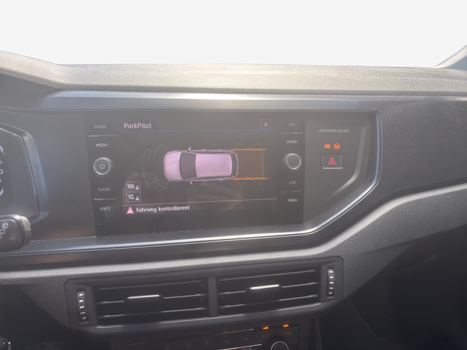 VW Polo 1.0 BMT Trendline-image-13