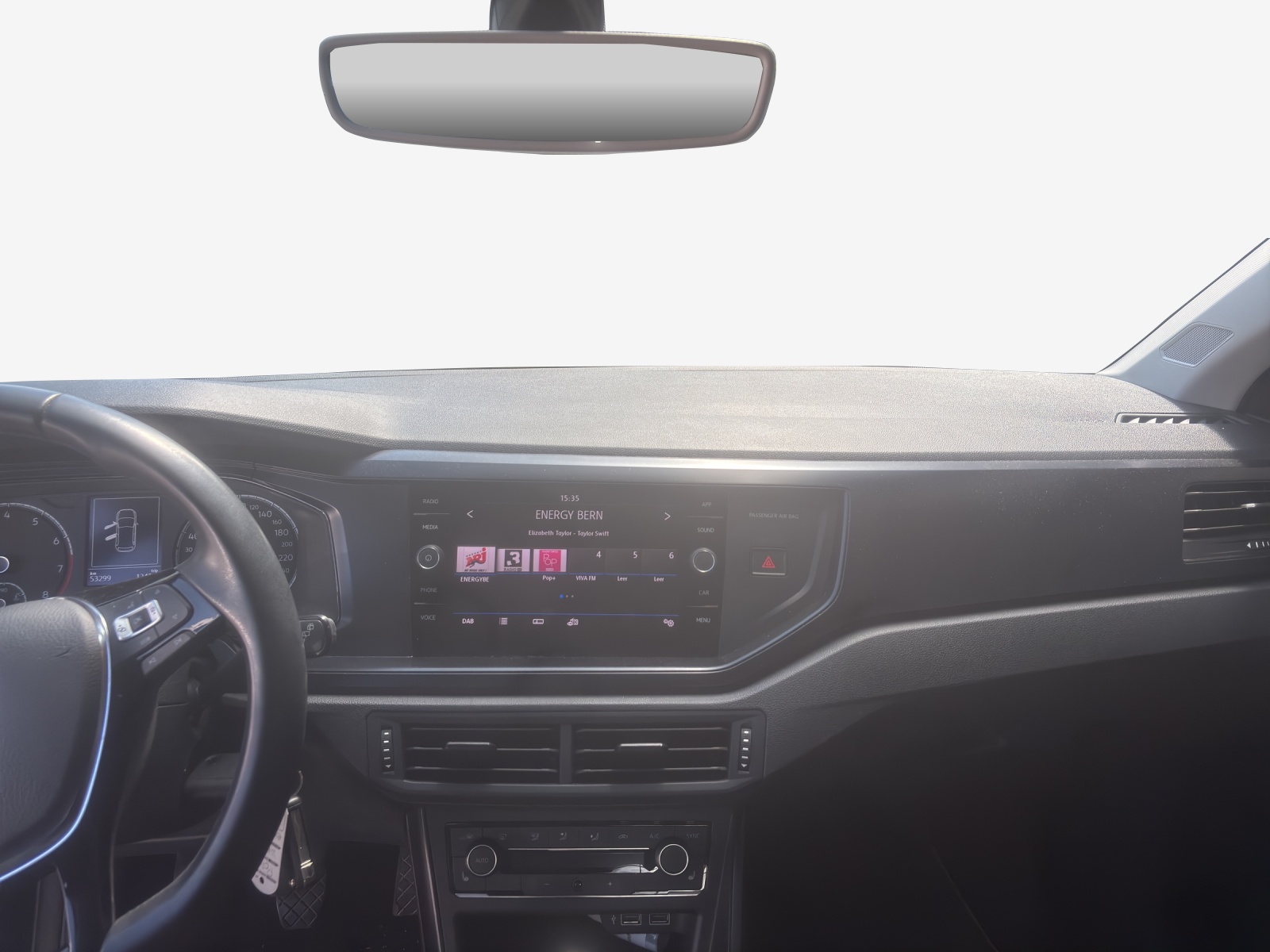 VW Polo 1.0 BMT Trendline-image-10