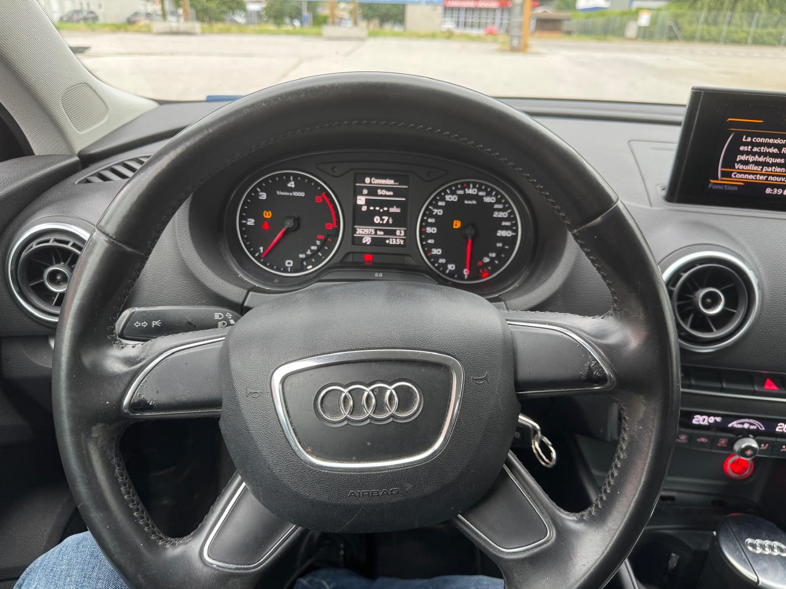 AUDI A3 2.0 TDI Attraction-image-7