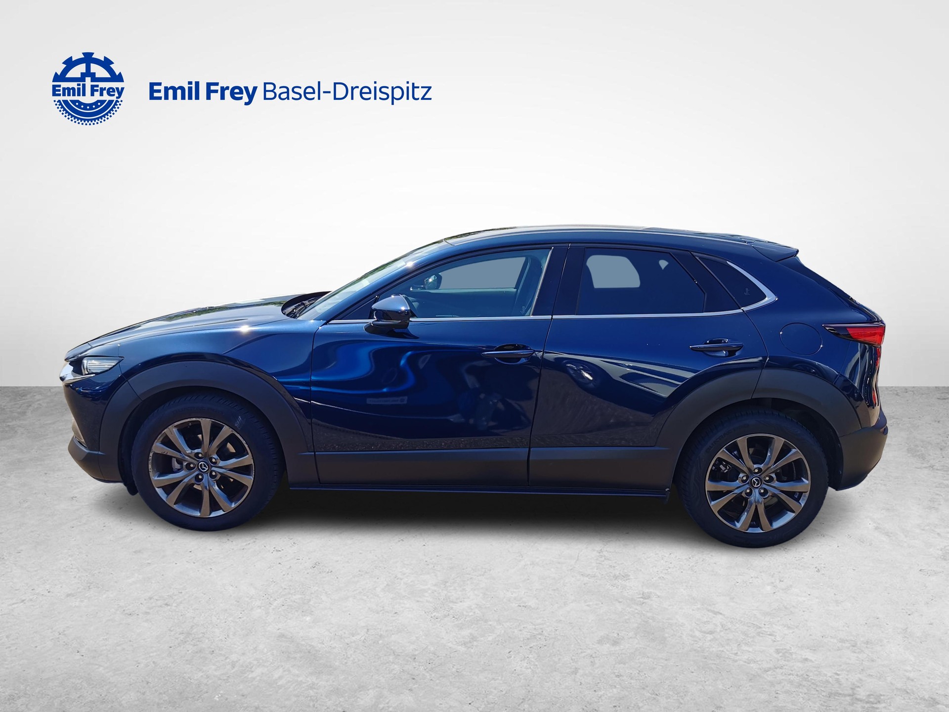 MAZDA CX-30 2.0 186 Revolution AWD-showroom-element-2