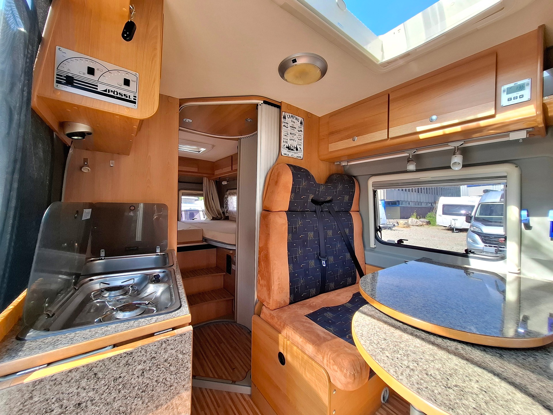 PÖSSL Roadcruiser 640 - AUTOMAT! Längsbett, Solar, Navi, RFK-image-11