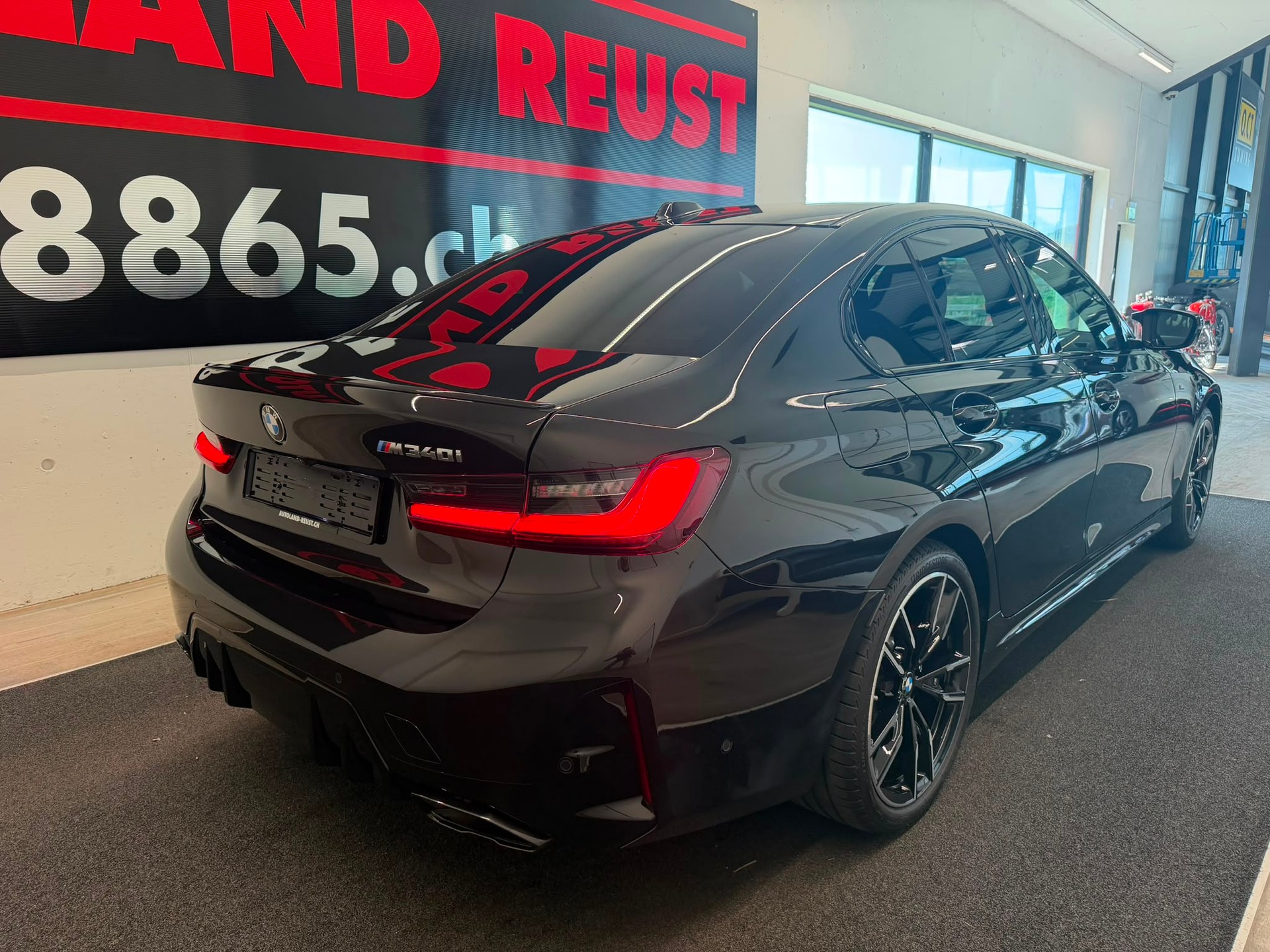 BMW M340i xDrive 48V Steptronic M Sport Pro-image-6
