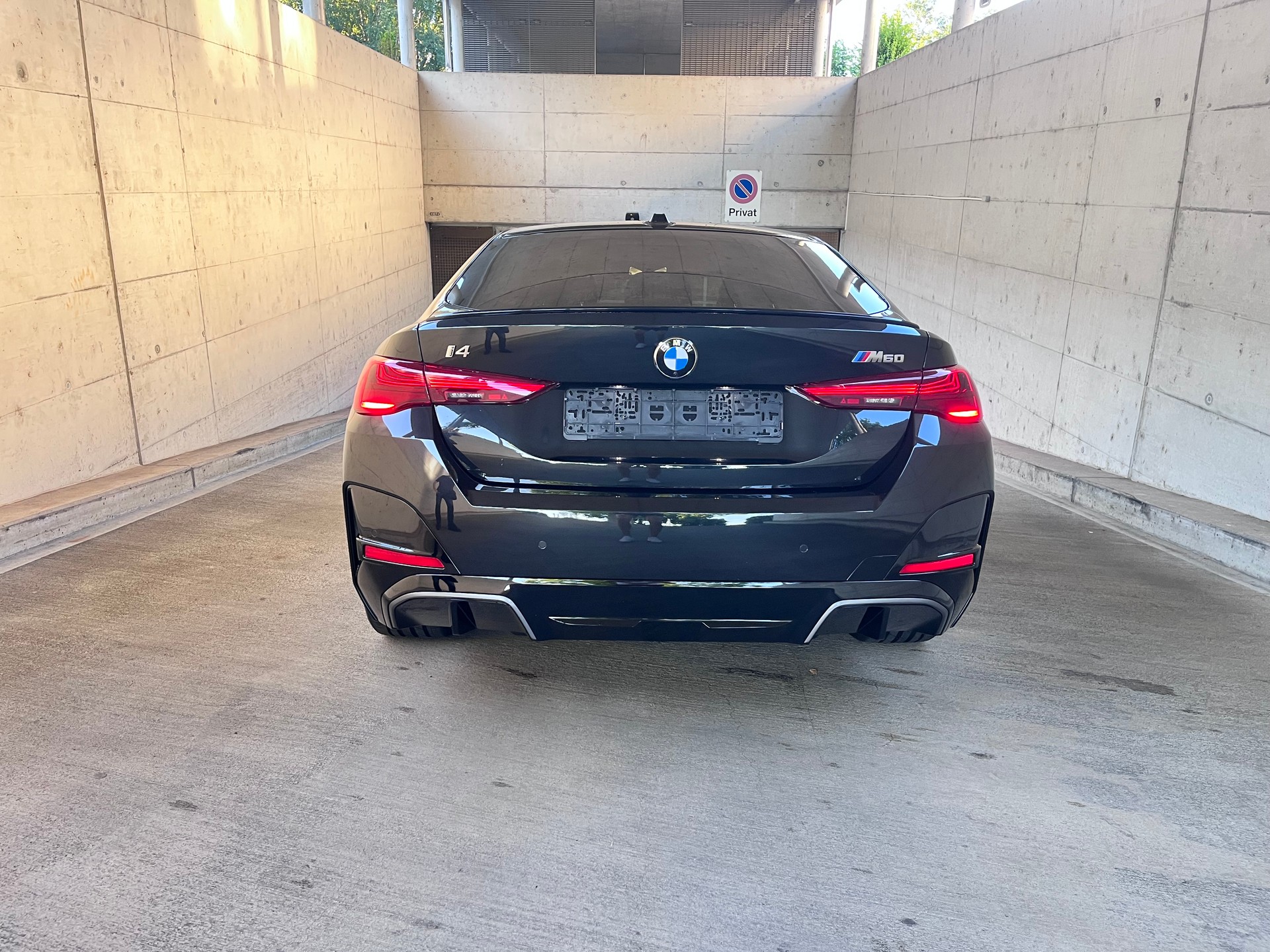 BMW M60 xDrive Gran Coupé-image-4