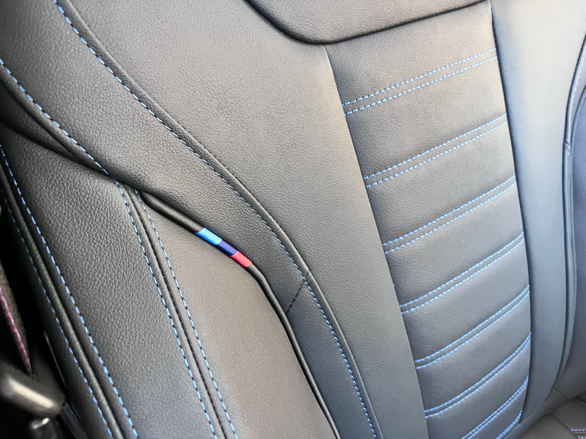 BMW M60 xDrive Gran Coupé-image-10