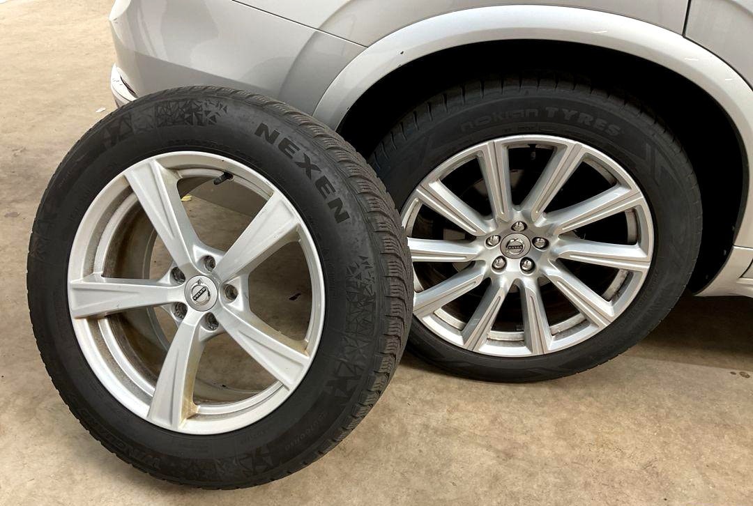 VOLVO XC90 T6 AWD Inscription Geartronic-image-5