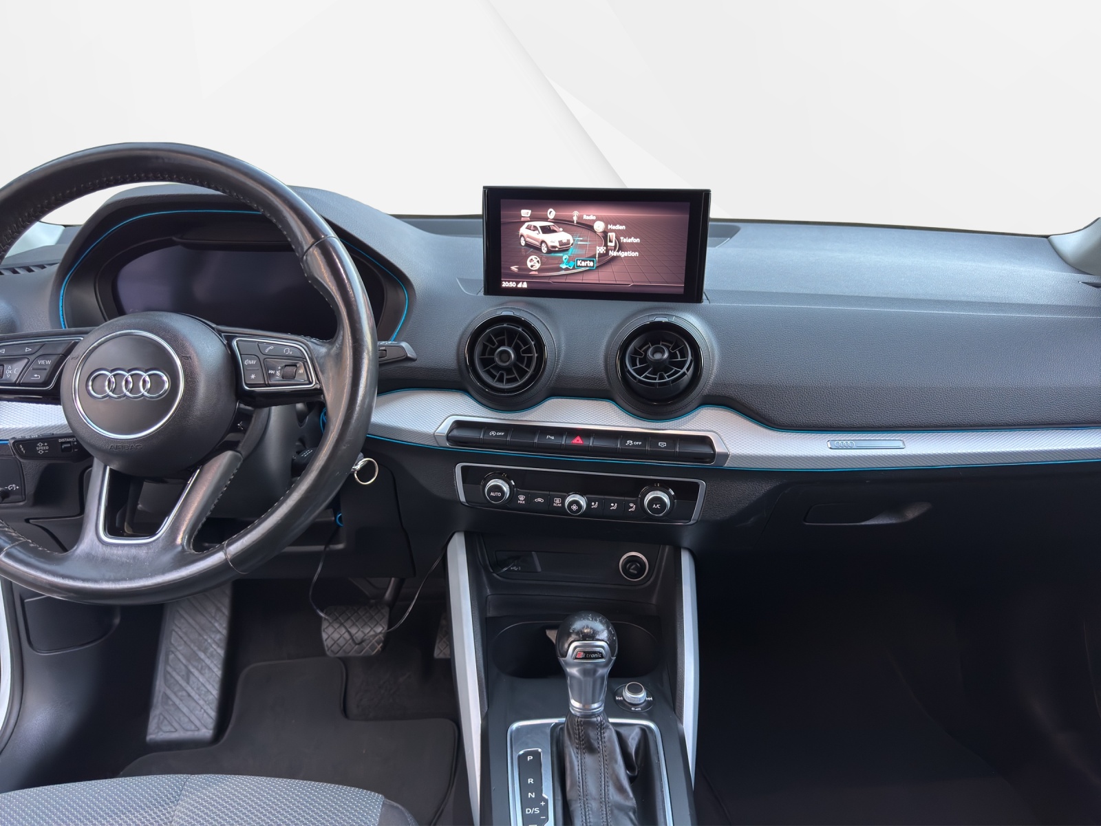 AUDI Q2 1.6 TDI design S-tronic-image-12