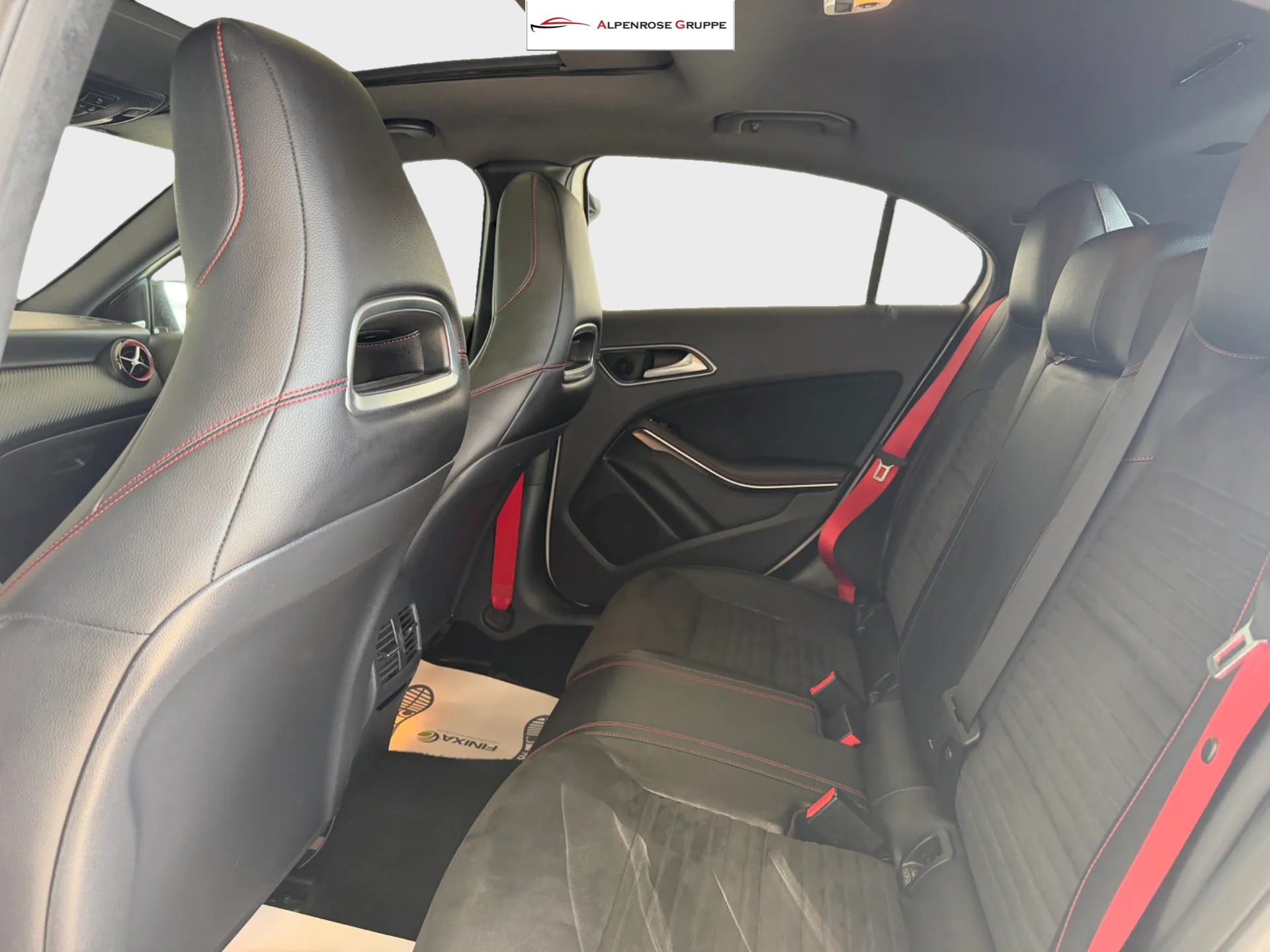 MERCEDES-BENZ A 45 AMG 4Matic Speedshift 7G-DCT-image-7