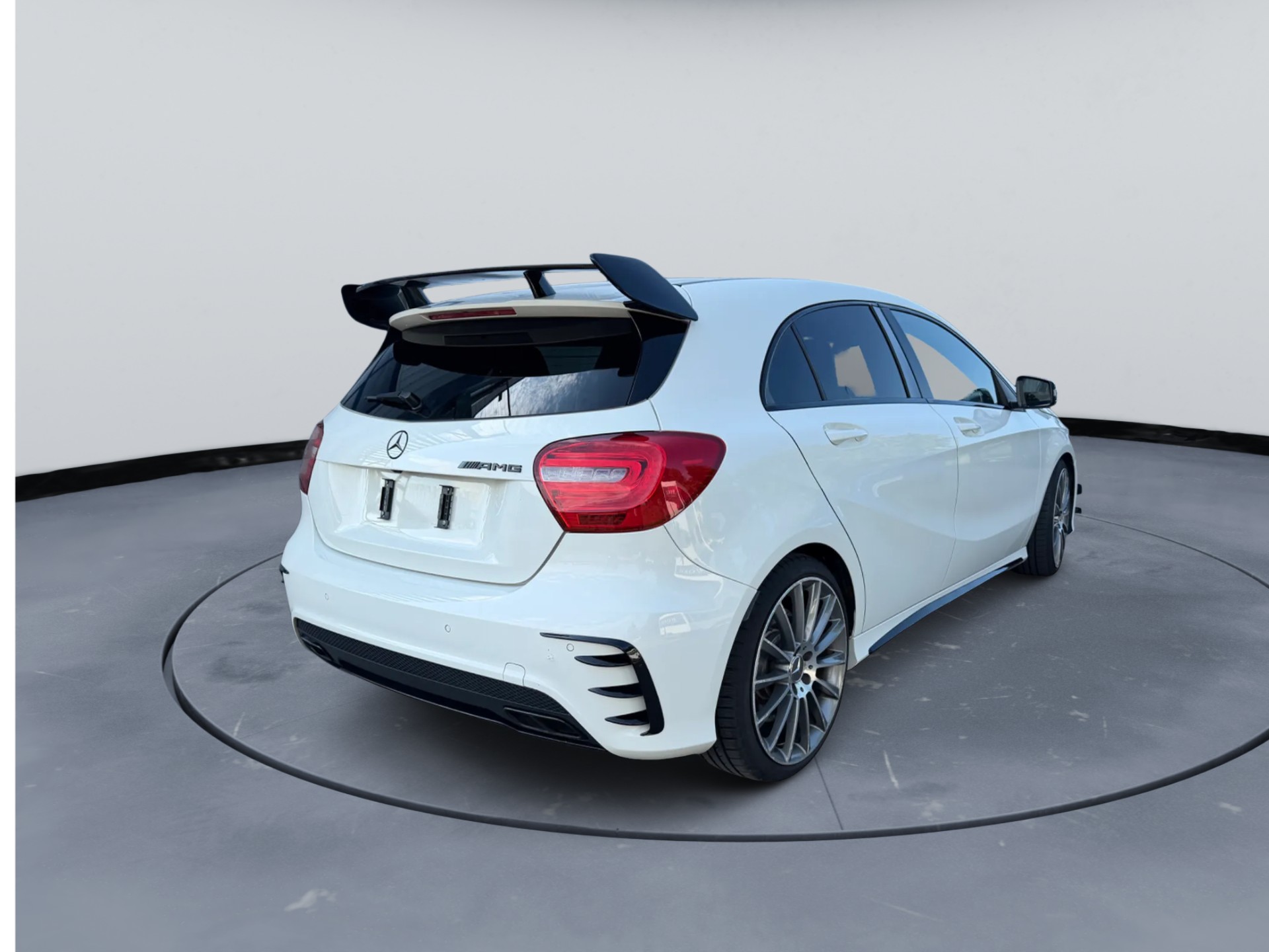 MERCEDES-BENZ A 45 AMG 4Matic Speedshift 7G-DCT-image-5