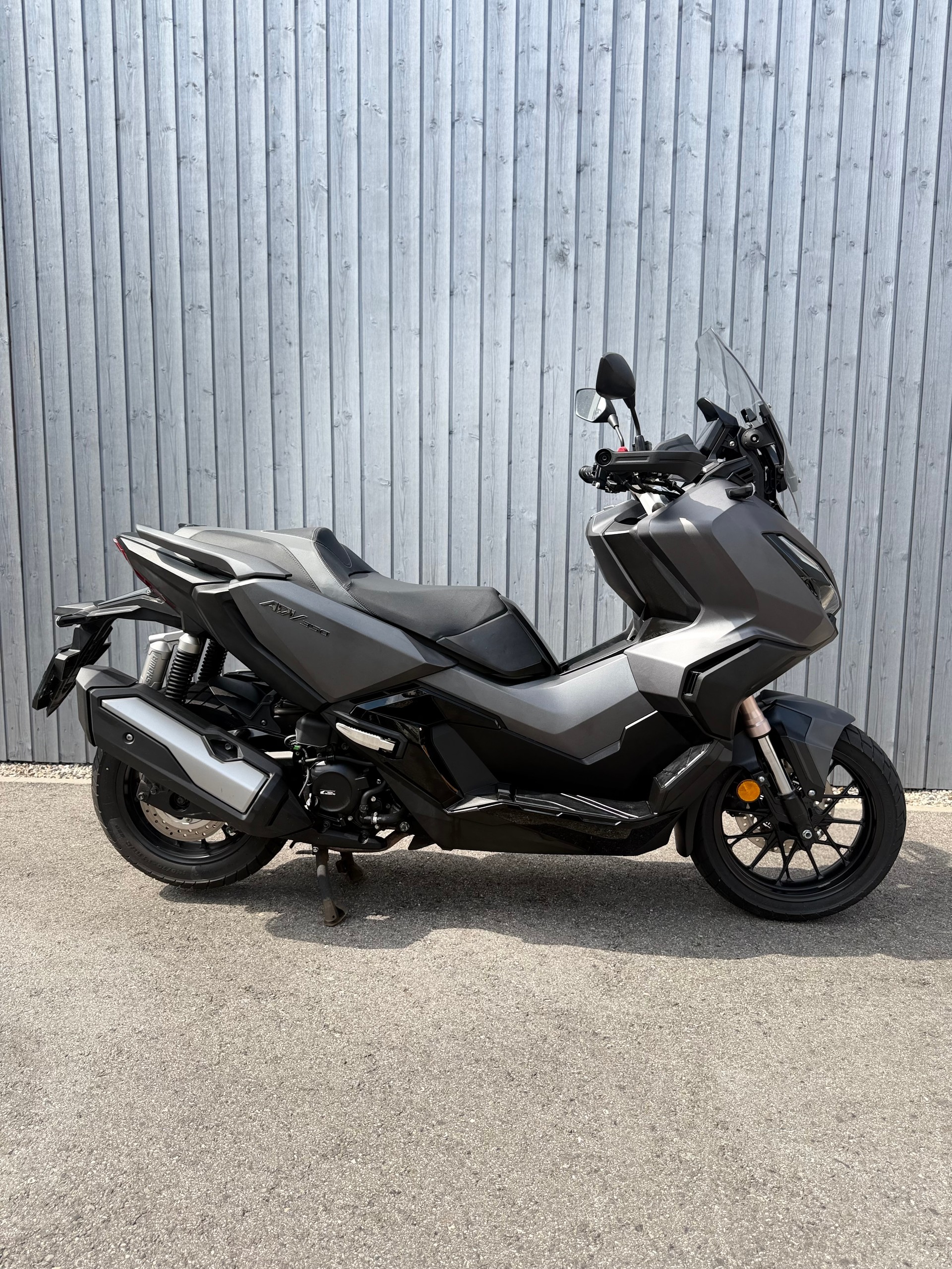 HONDA ADV 350