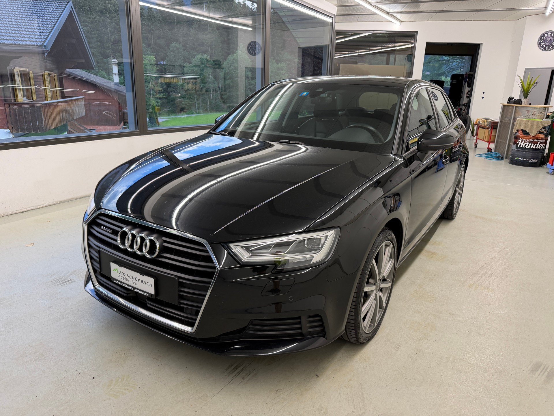 AUDI A3 Sportback 40 TFSI Attraction quattro S-tronic-image-7
