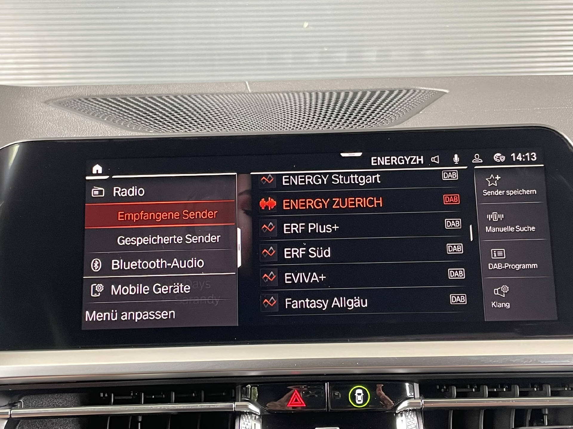 BMW 330i SAG-image-13